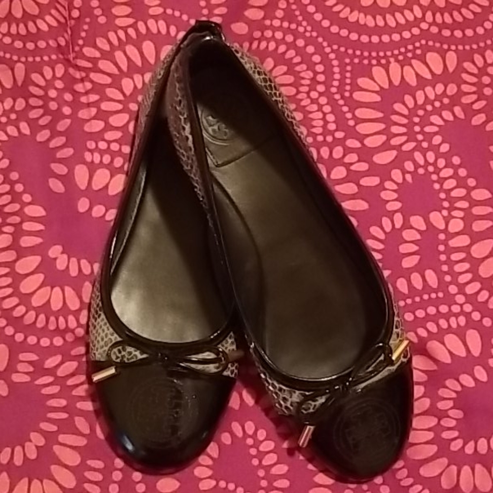 Tory Burch flats